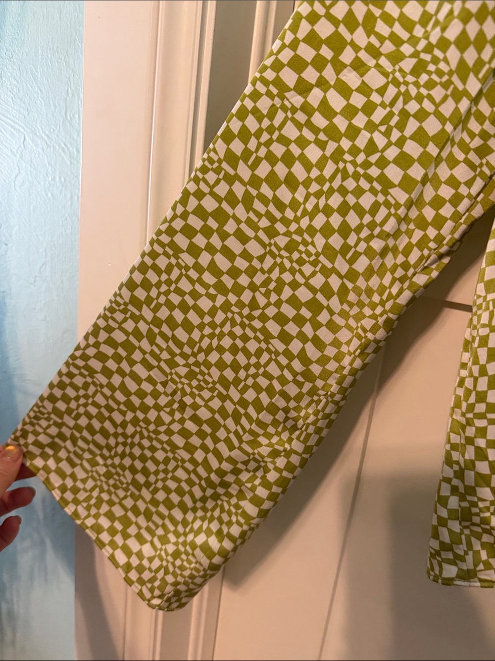 Maison D’Amelie Tie-Front Checker 70s Vibe Button-Down Shirt - Olive Green Size - Picture 10 of 14
